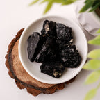 Pierres précieuses de tourmaline noire
