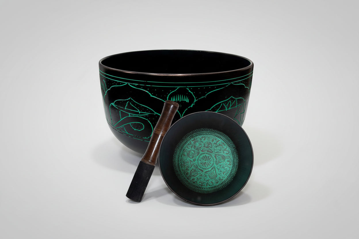 Bol chantant plat/5 bouddhas, vert, 6 pouces de long