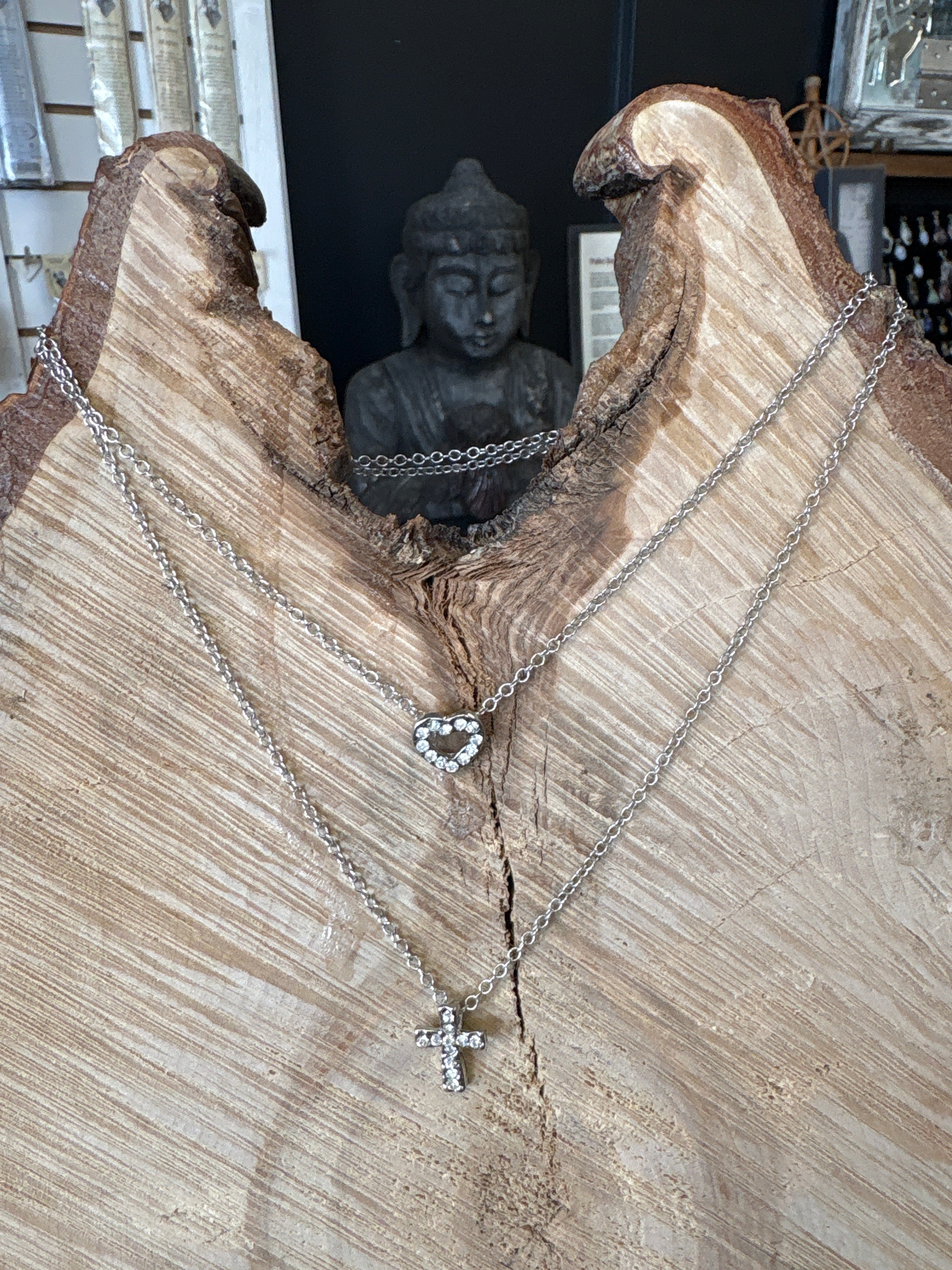 Chaîne cœur et croix