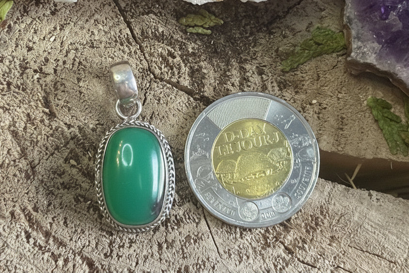 Pendentif pierre Onyx vert