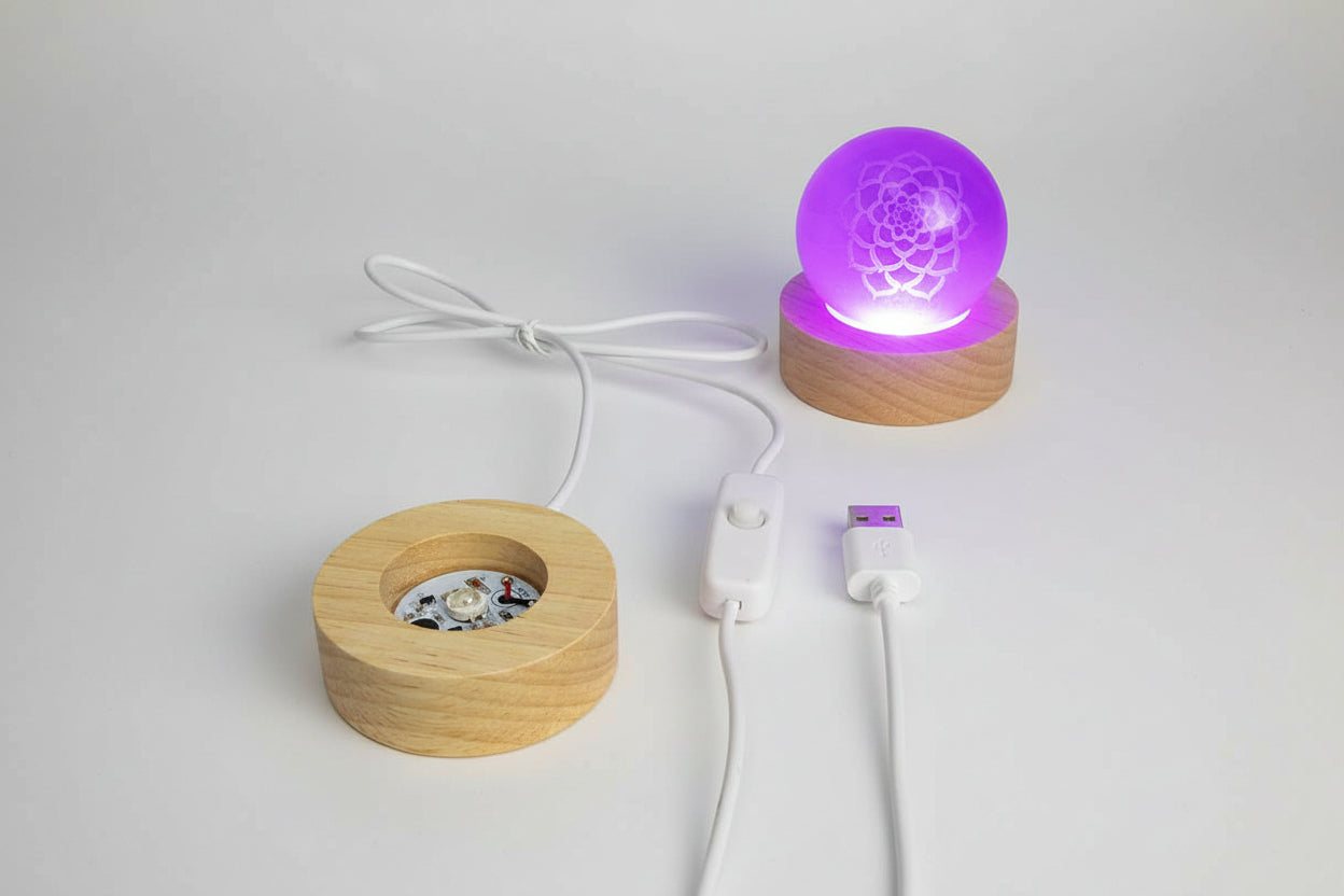 Base d'éclairage LED en bois avec cordon USB, 7 couleurs, 2,25 pouces de diamètre et 0,75 pouces de hauteur