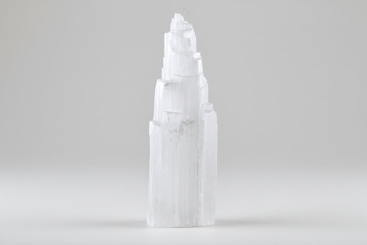 Iceberg en sélénite, environ 4 à 6 pouces