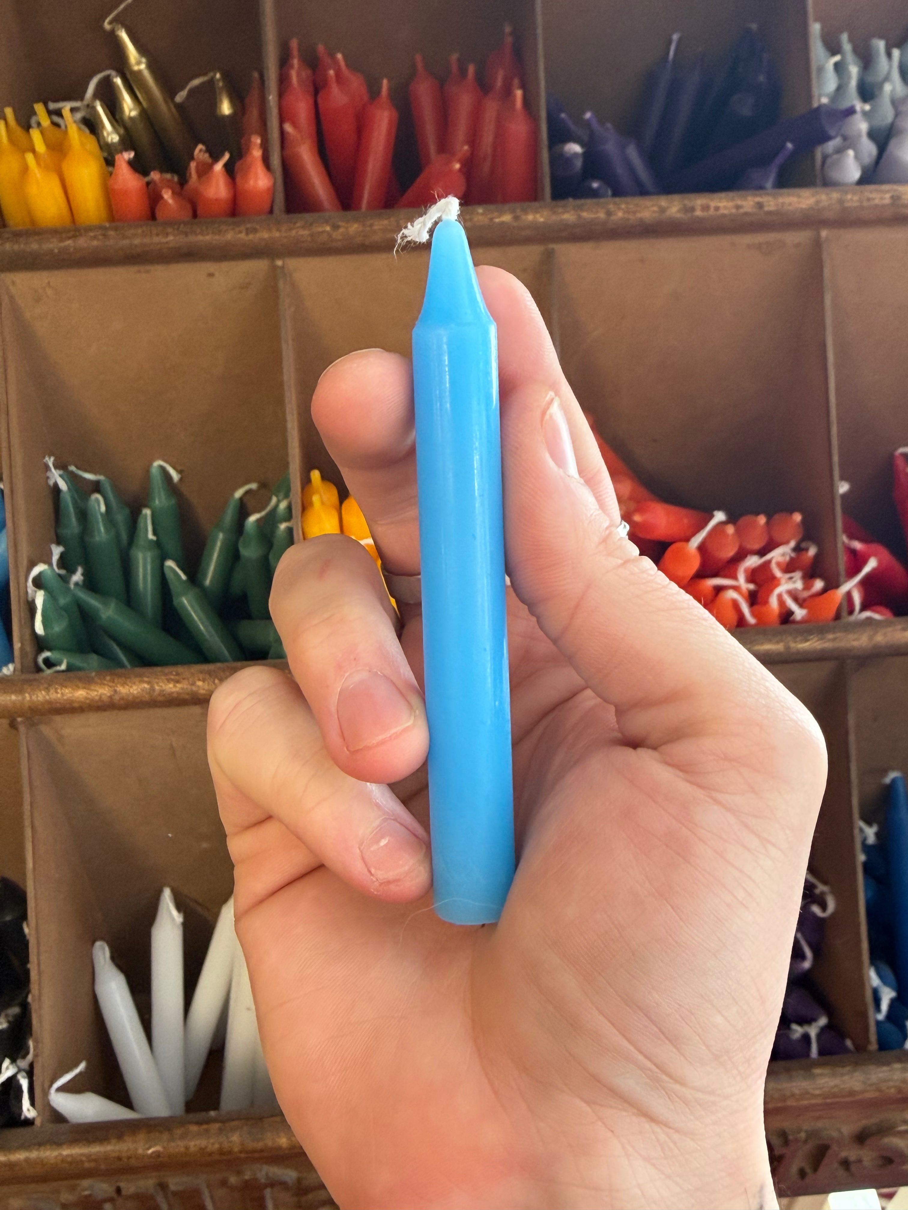 Chandelle bleue pâle