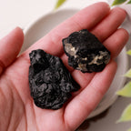 Pierres précieuses de tourmaline noire