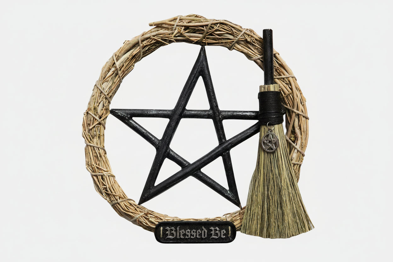 COURONNE DE PROTECTION-BALAI WICCA AVEC PENTACLE 6"