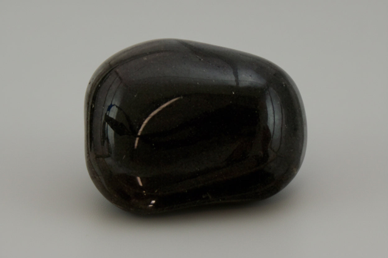 Pierres roulées en onyx noir